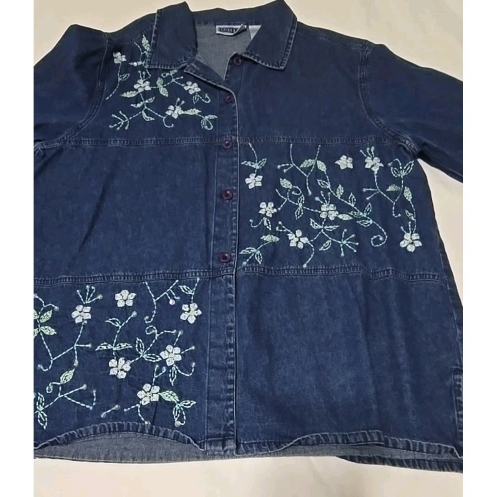 Erika & Co. Women's XL Embroidered Button-Down Denim Shirt Long Sleeve Floral - Picture 9 of 9